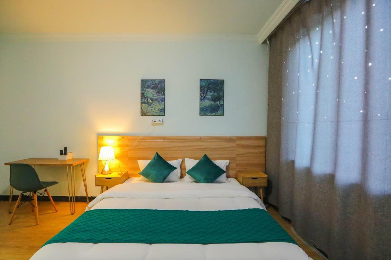 Magic Bamboo Hotel Yangshuo Buitenkant foto